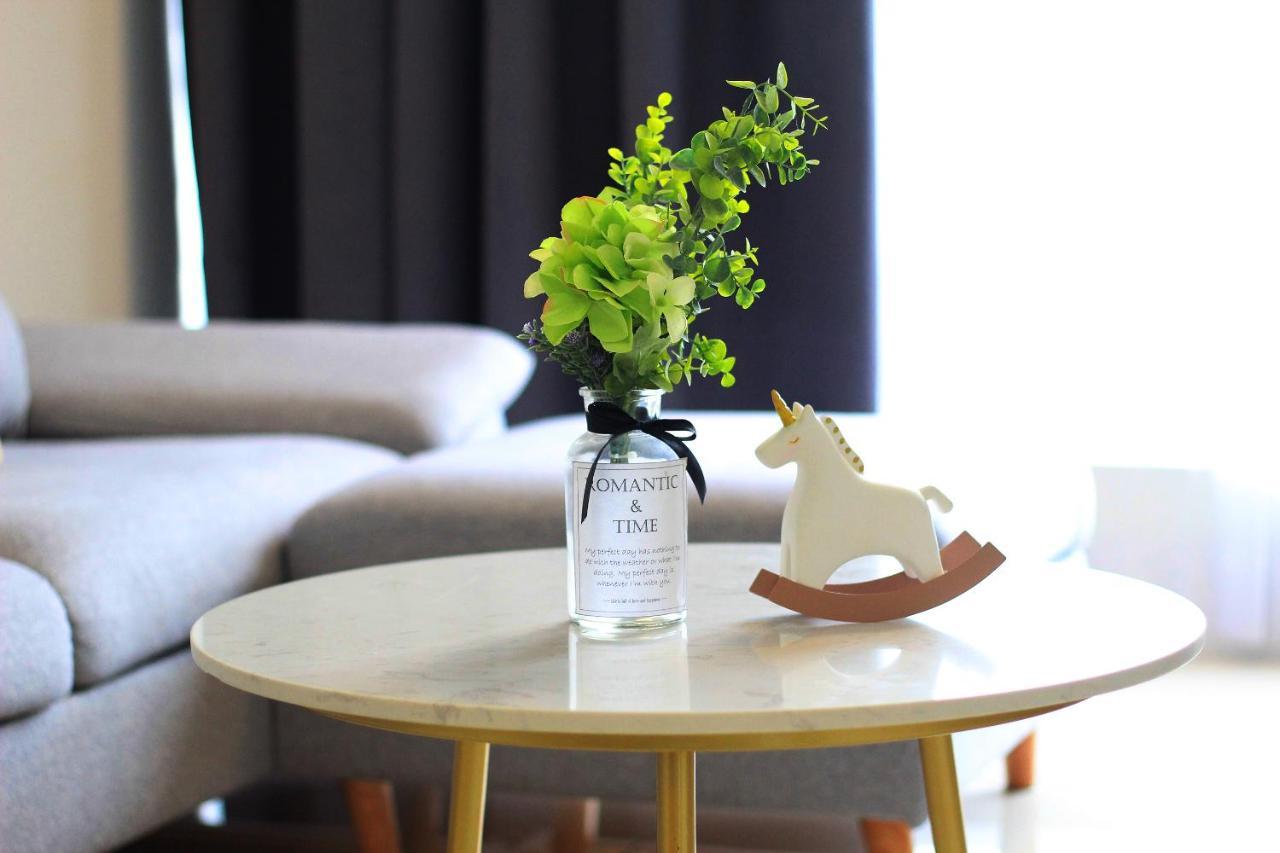 Le Pavillion Puchong By Widebed Upto 6Pax Apartment Kuala Lumpur Ngoại thất bức ảnh