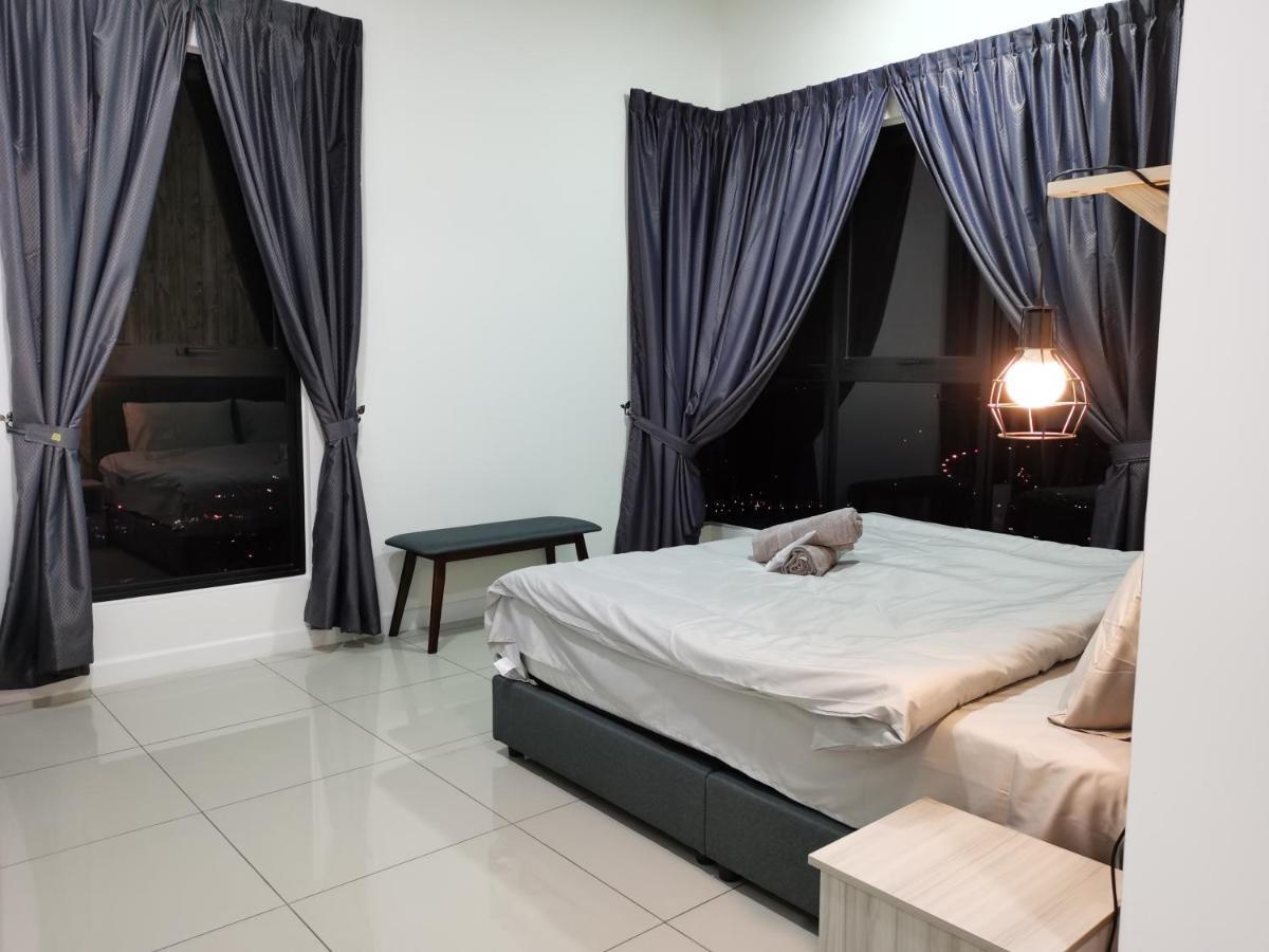 Le Pavillion Puchong By Widebed Upto 6Pax Apartment Kuala Lumpur Ngoại thất bức ảnh